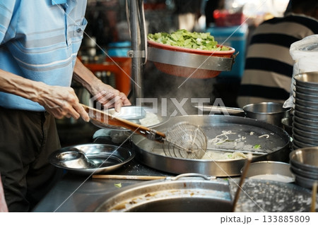 台湾夜市のグルメ 133885809