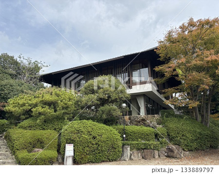愛知県刈谷市にある亀城公園 133889797