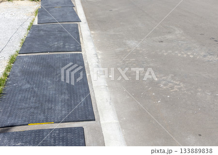 建設現場素材 道路養生 建設現場素材 道路養生 133889838