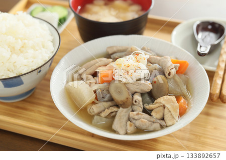 もつ煮定食 133892657