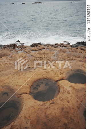 まるで火星のよう！台湾旅行で訪れたい野柳地質公園の不思議な絶景 133898543