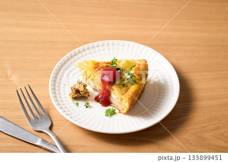スパニッシュオムレツ スパニッシュオムレツ 133899451