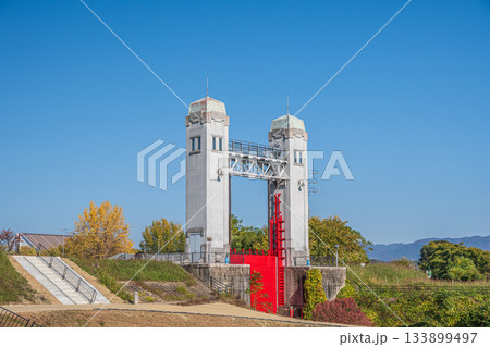 三栖閘門　近代化産業遺産　伏見船着場からの景観　京都市伏見区 133899497
