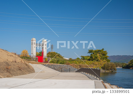 三栖閘門 近代化産業遺産 伏見船着場からの景観 京都市伏見区 三栖閘門 近代化産業遺産 伏見船着場からの景観 京都市伏見区 133899501