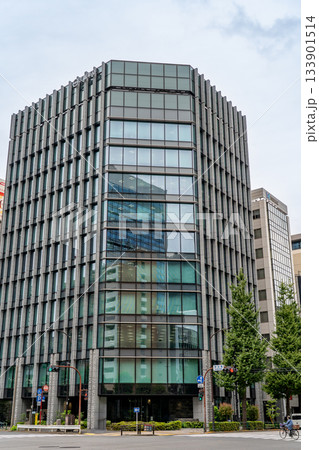 大鵬薬品工業本社ビル（大塚グループでチオビタドリンクで有名）　東京都千代田区神田錦町 133901514