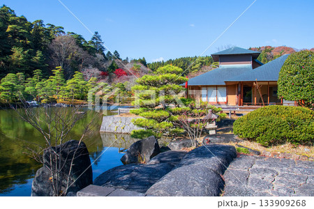 福島県 白河市 秋　南湖公園　翠楽苑　翠楽苑　 133909268