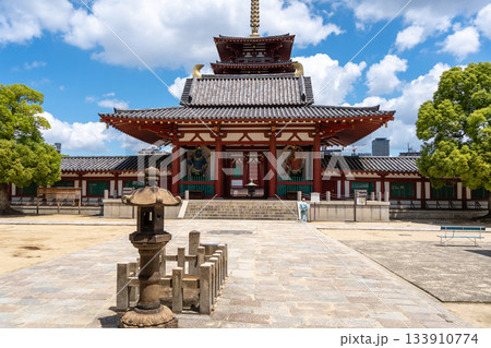Main gate and pagoda of Shitenno-ji Temple in Osaka, Japan Main gate and pagoda of Shitenno-ji Temple in Osaka, Japan 133910774