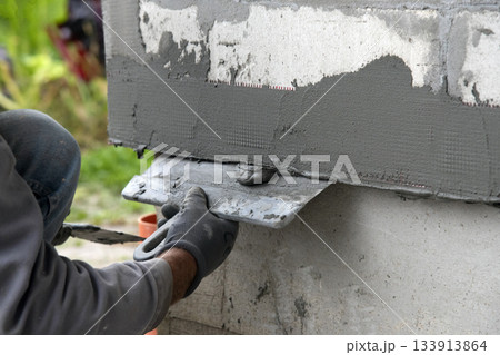 Corner bead with mesh 133913864