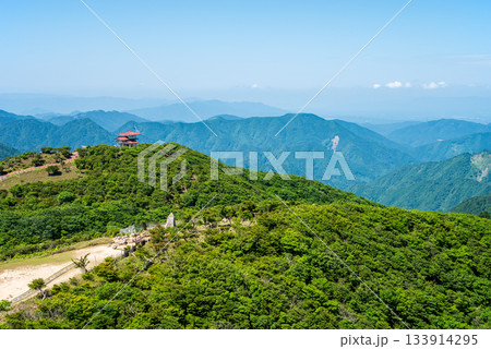 御在所岳山頂 望湖台からの風景 御在所岳山頂 望湖台からの風景 133914295