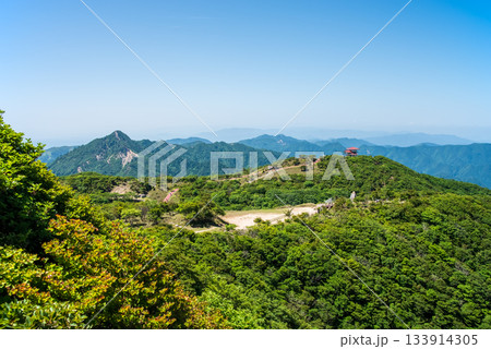 御在所岳山頂 望湖台からの風景 133914305
