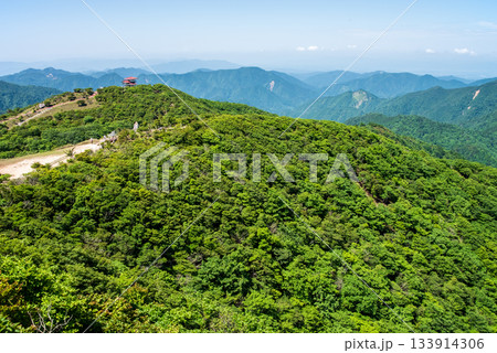 御在所岳山頂 望湖台からの風景 御在所岳山頂 望湖台からの風景 133914306