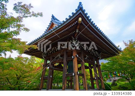 総本山智積院　智積院の鐘楼堂　智恵の鐘 133914380