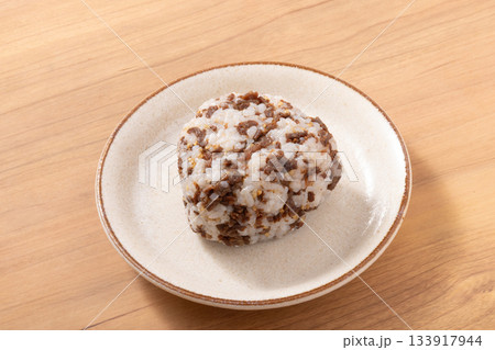牛たん おにぎり 牛たん おにぎり 133917944
