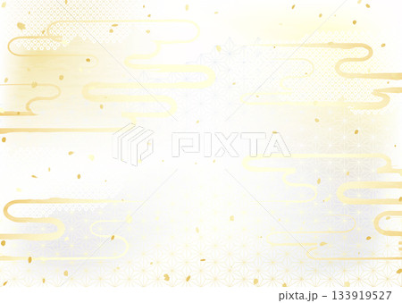 日本のいろいろな伝統模様を組み合わせた華やかな金銀の背景イラスト 日本のいろいろな伝統模様を組み合わせた華やかな金銀の背景イラスト 133919527