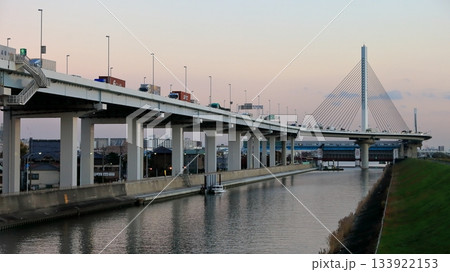 首都高 かつしかハープ橋 首都高 かつしかハープ橋 133922153