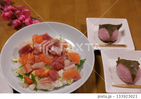 ひな祭りのバラ寿司 133923021