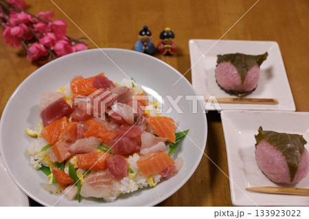ひな祭りのバラ寿司 133923022