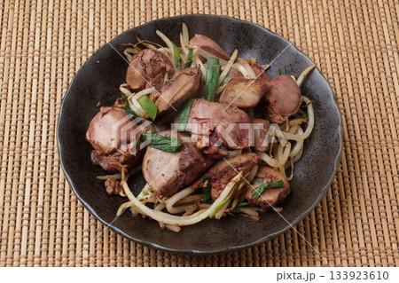 鶏のレバニラ炒め 鶏のレバニラ炒め 133923610