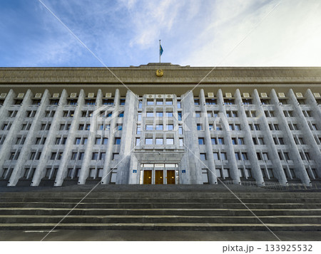 カザフスタン・アルマトイ市庁舎 / Akimat House, Almaty, Kazakhstan カザフスタン・アルマトイ市庁舎 / Akimat House, Almaty, Kazakhstan 133925532