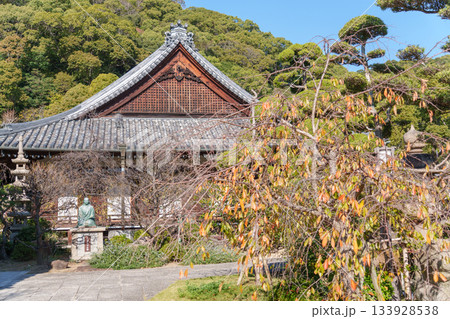 神戸・紅葉の須磨寺の書院 133928538