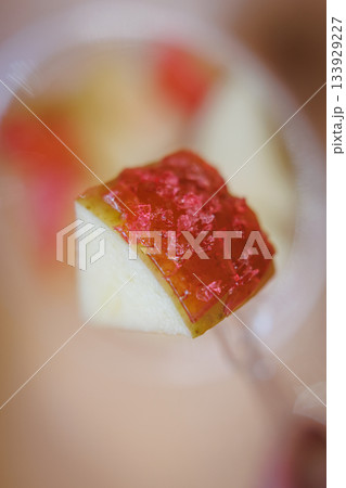 青森りんご飴(カット) 青森りんご飴(カット) 133929227