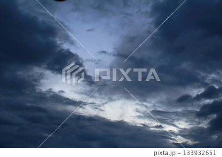 空と雲とが織りなす色紙　　　　信州の空と雲　　　信州の自然 133932651