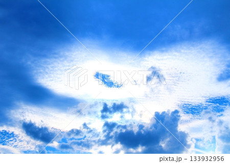空と雲とが織りなす色紙 信州の空と雲 信州の自然 空と雲とが織りなす色紙 信州の空と雲 信州の自然 133932956
