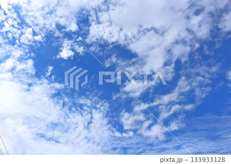 空と雲とが織りなす色紙　　　　信州の空と雲　　　信州の自然 133933128