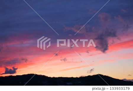 空と雲とが織りなす色紙　　　　信州の空と雲　　　信州の自然 133933179