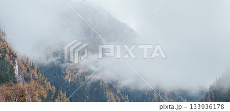 Scenery Jiuzhaigou national park in Sichuan, China. Beautiful Long lake and snow mountain in Autumn season. Famous Landmark and Vacation near Chengdu, China. Asia travel concept 133936178