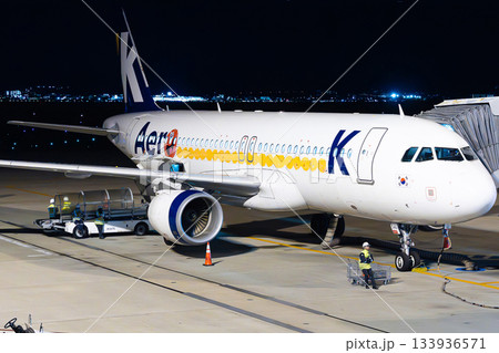 AERO K 夜景タキシング 133936571