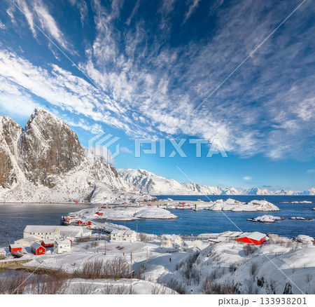 Amazing view of Hamnoy  village and bridge seen from Olenilsoya island. 133938201