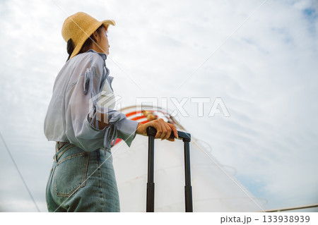 女性 船旅 期待 133938939