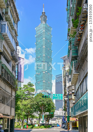 台湾にある台北101のとても美しい風景A beautiful cityscape of Taipei 133939360