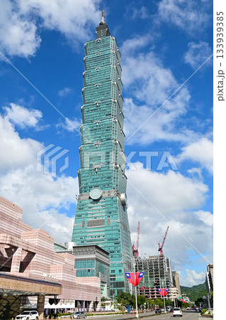 台湾にある台北101のとても美しい風景A beautiful cityscape of Taipei 台湾にある台北101のとても美しい風景A beautiful cityscape of Taipei 133939385