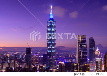 台湾にある台北101のとても美しい風景A beautiful cityscape of Taipei 133939388
