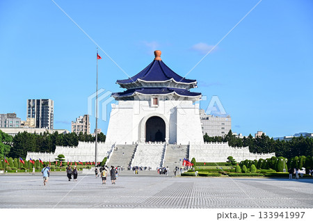 台北にある中正紀念堂のとても美しい風景 133941997