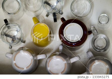 Dish drawer seen 133943275