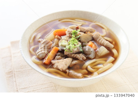 もつ煮アレンジ、もつ煮うどん 133947040
