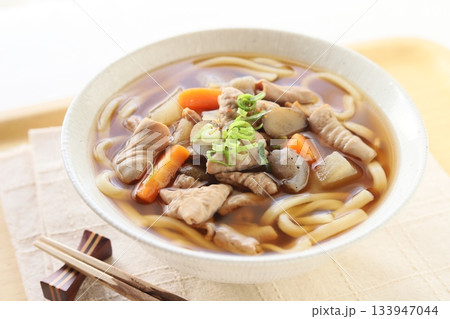 もつ煮アレンジ、もつ煮うどん 133947044