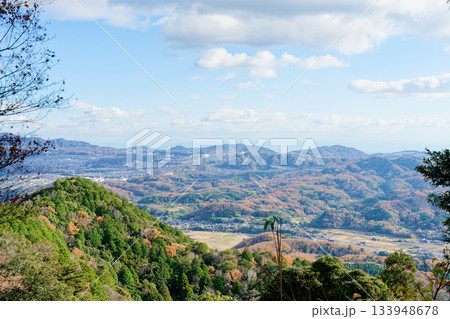 丹生山の登山道から見える景色 133948678