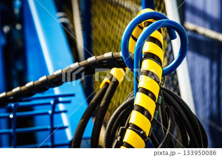 Hydraulic connections hoses in spiral wrap Hydraulic connections hoses in spiral wrap 133950086