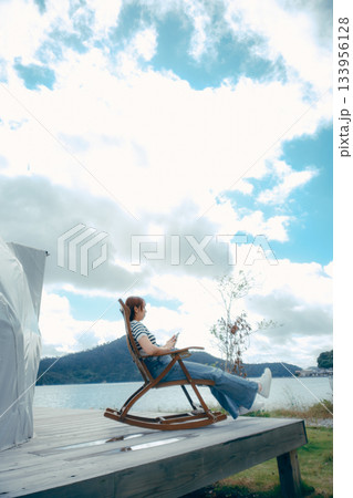 風のやさしさにほどける午後 風のやさしさにほどける午後 133956128