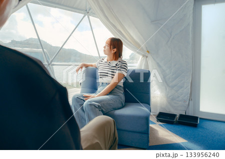 やわらかい声がほどける場所 133956240