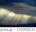 連なる天使の梯子 133958133