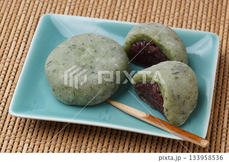 よもぎ餅 133958536