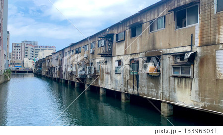 北九州市の旦過市場の様子 北九州市の旦過市場の様子 133963031