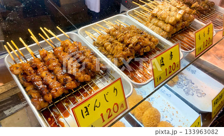 北九州市の旦過市場で売られている食べ物 133963082