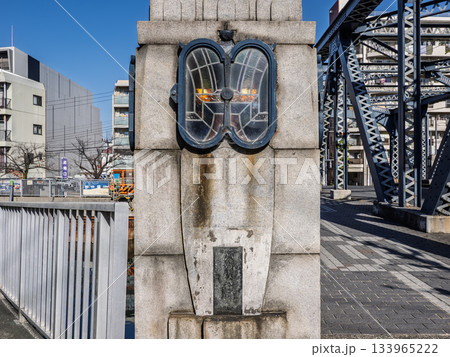 仙台堀川に架かる「亀久橋」の銘板 仙台堀川に架かる「亀久橋」の銘板 133965222