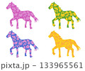 和風のおめでたい模様をあしらった馬のシルエットの4色セットのベクターイラスト 133965561